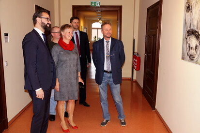 Justizminister Gemkow am Amtsgericht Aue Justizminister Gemkow am Amtsgericht Aue
