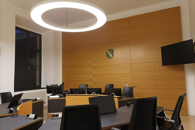 Blick in den neuen Verhandlungssaal
