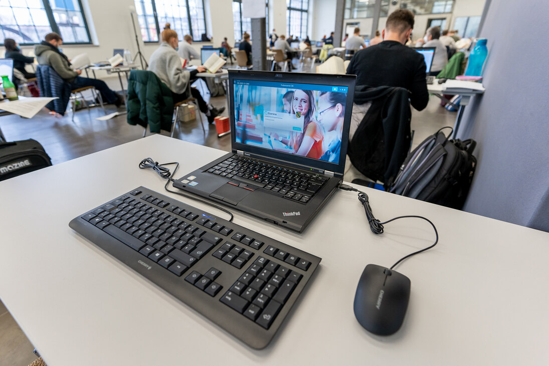 Dies ist eine Bildaufnahme einer digitalen Klausur.