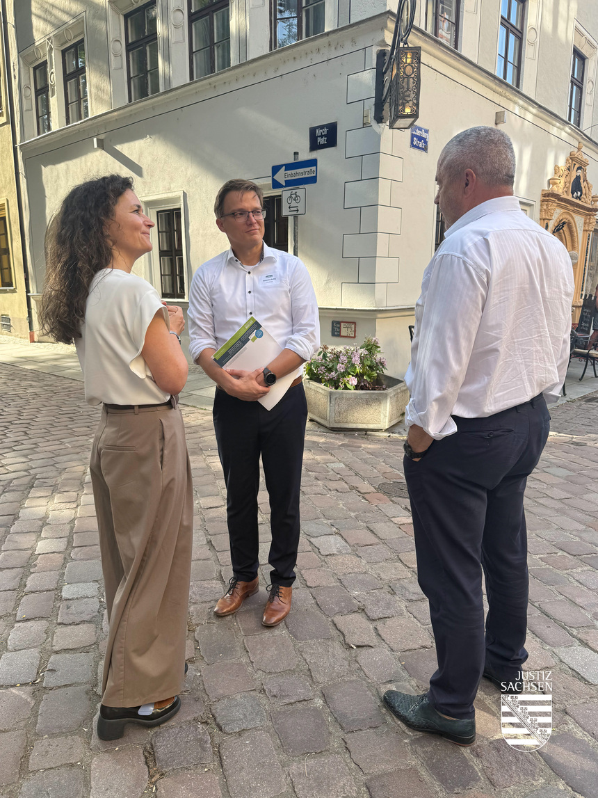 Ministerin Prof. Geiert beim Sommerfest Aktion Zivilcourage e.V.