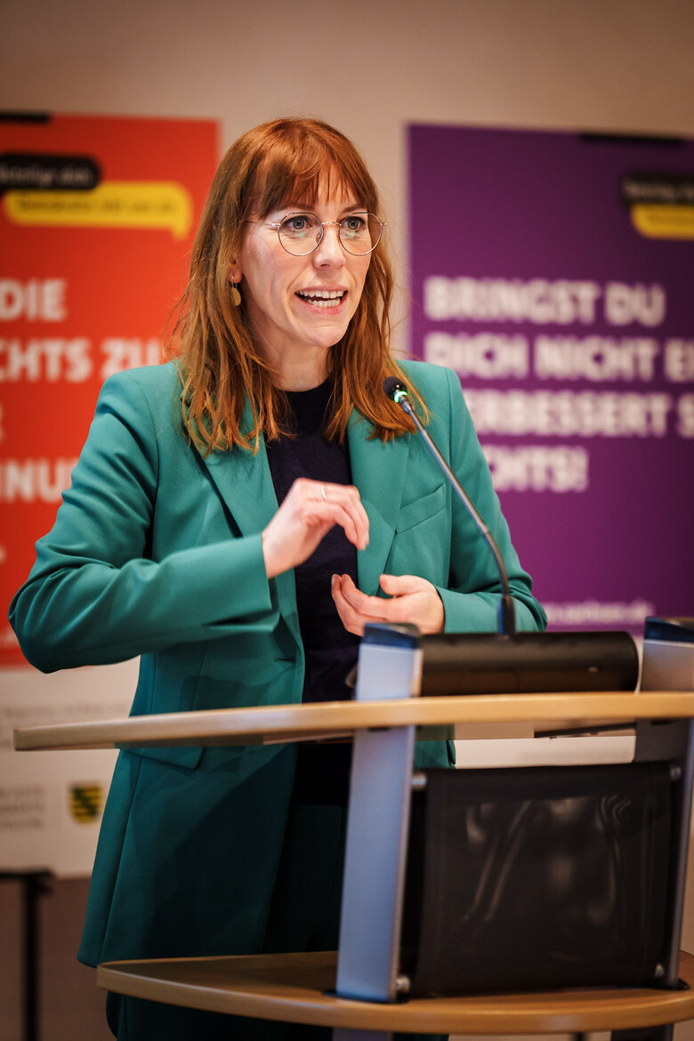 Demokratieministerin Katja Meier