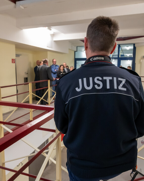 Besuch in der JVA Görlitz mit Justizministerin Prof. Constanze Geiert mit dem Ministerpräsidenten Michael Kretschmer.